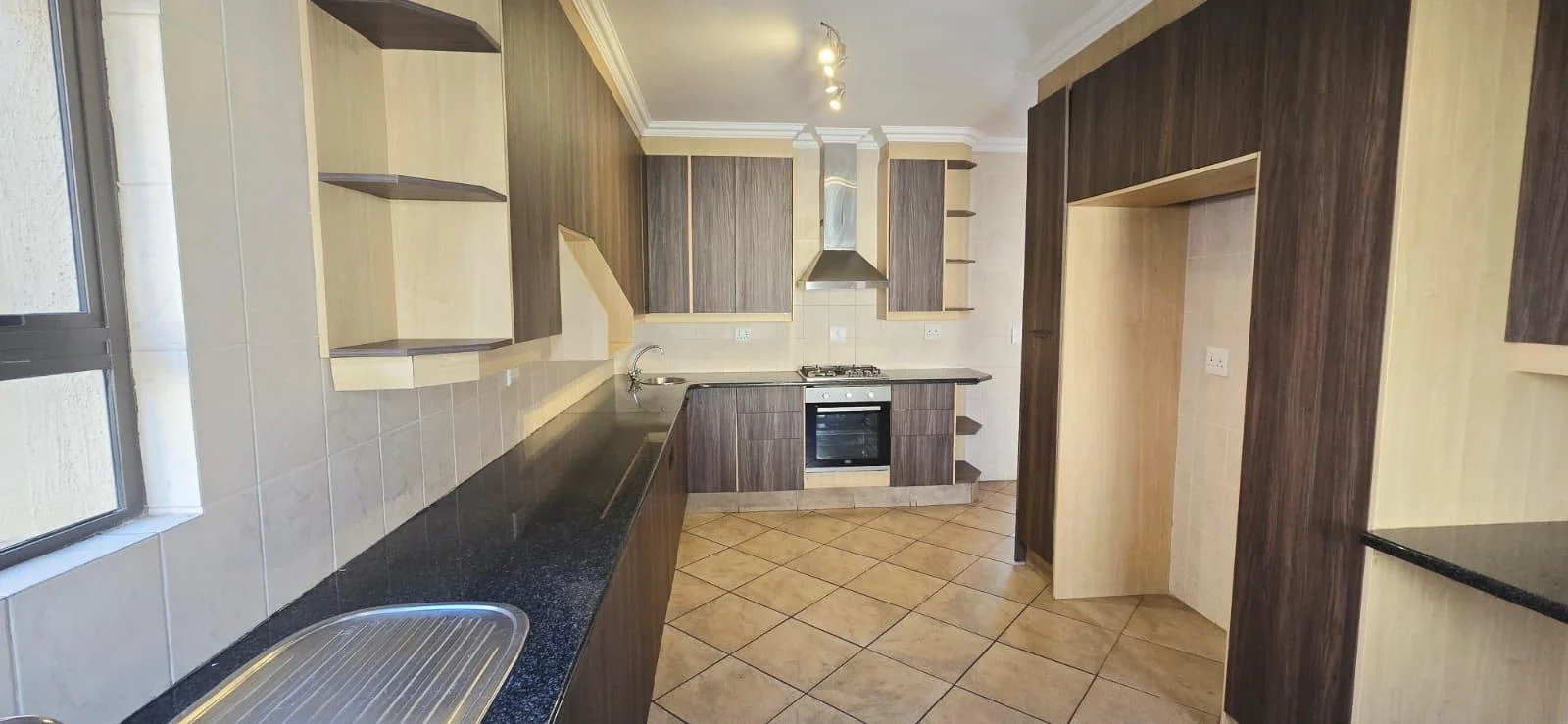 Stylish 4-Bedroom Family Home in Secure Glen Erasmia Estate