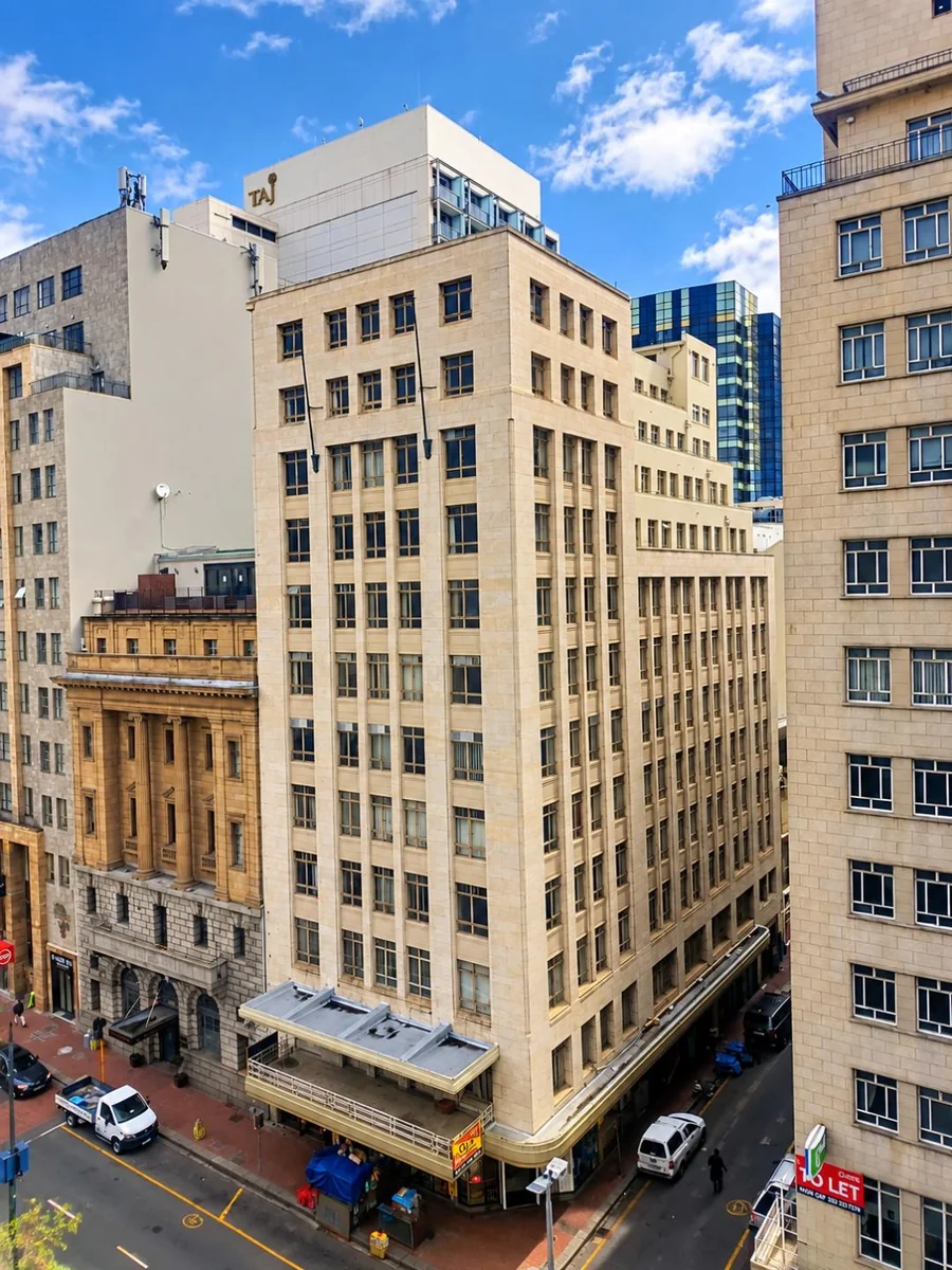 Fully furnished 2 bed apartment in the CBD