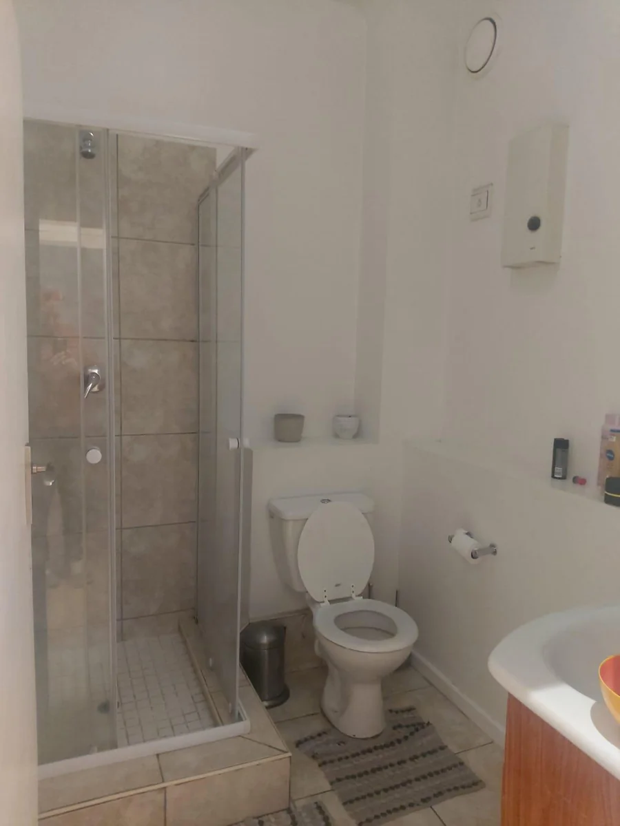 Fully furnished 2 bed apartment in the CBD