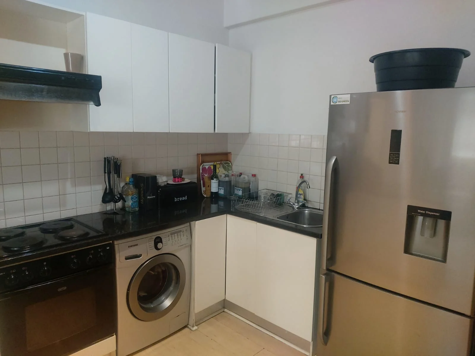 Fully furnished 2 bed apartment in the CBD