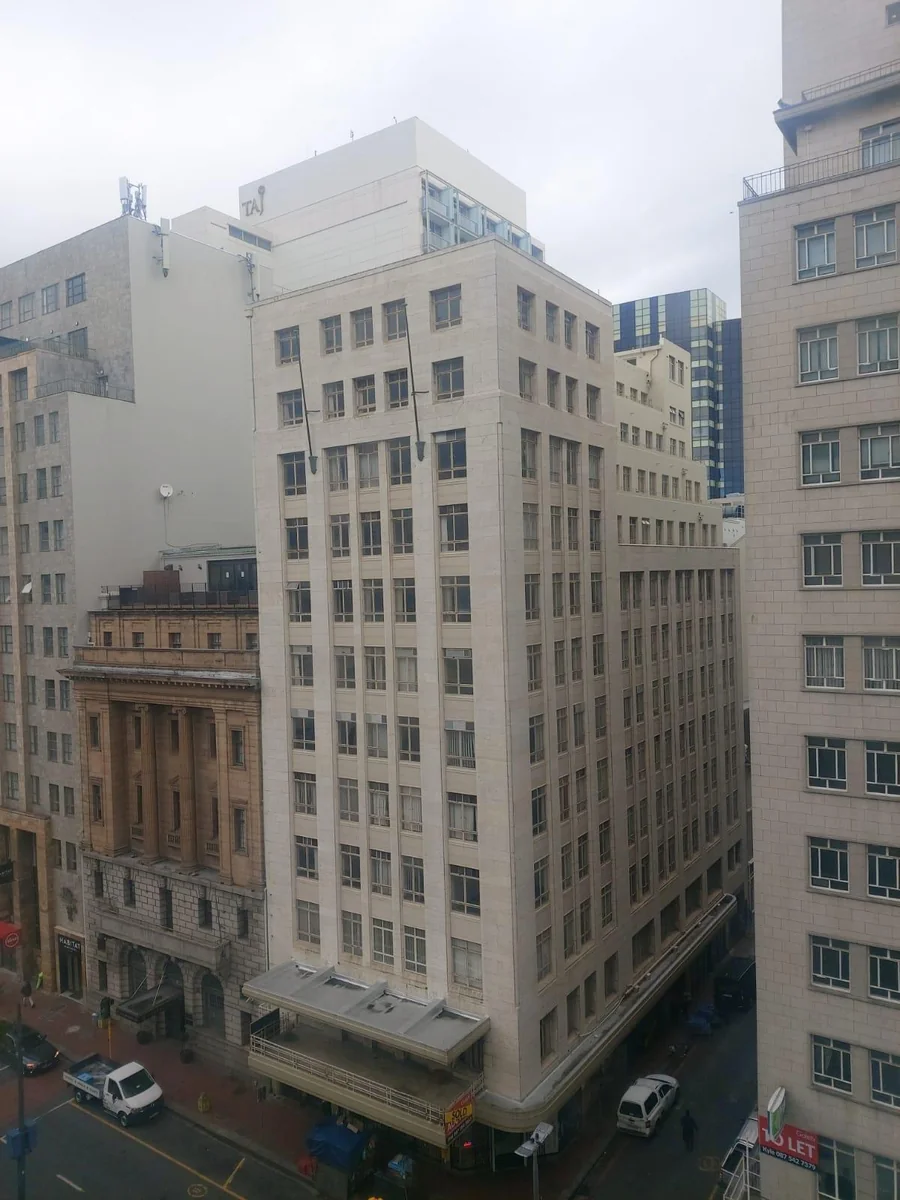 Fully furnished 2 bed apartment in the CBD