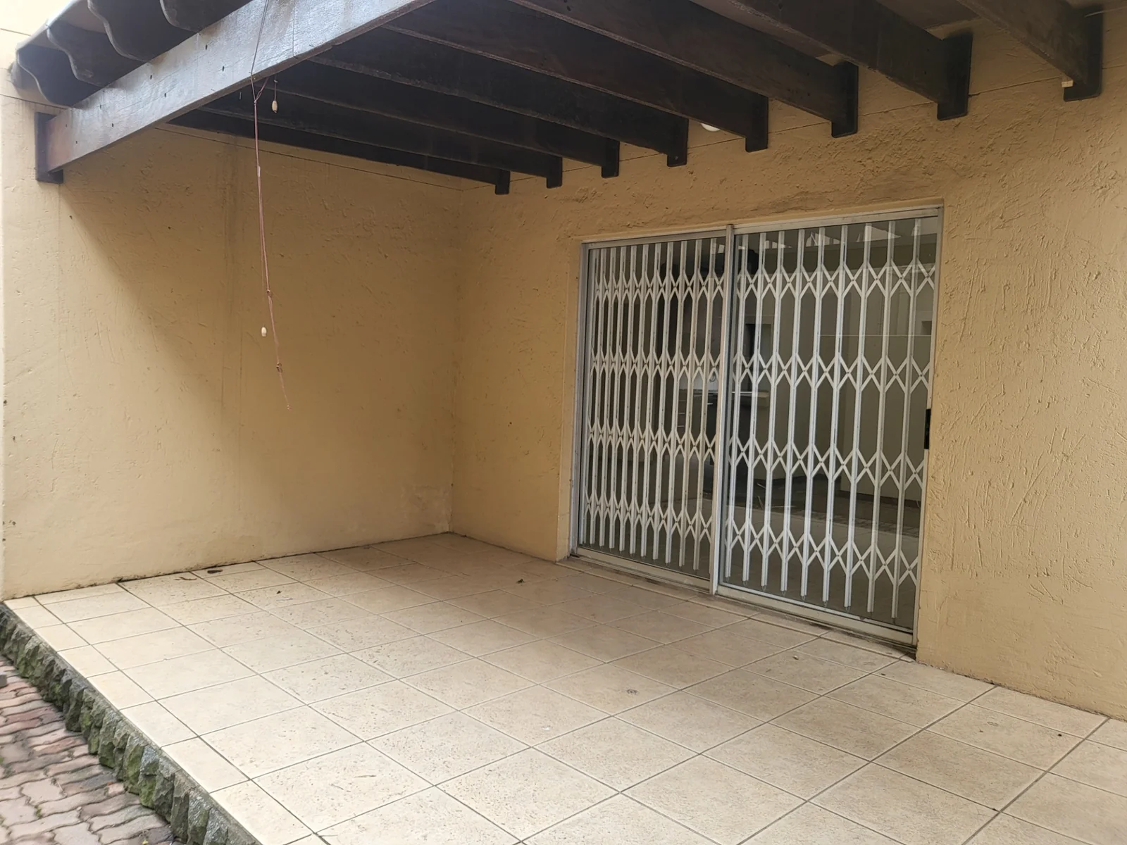 Upmarket townhouse for sale in Risiville at a bargain price!
