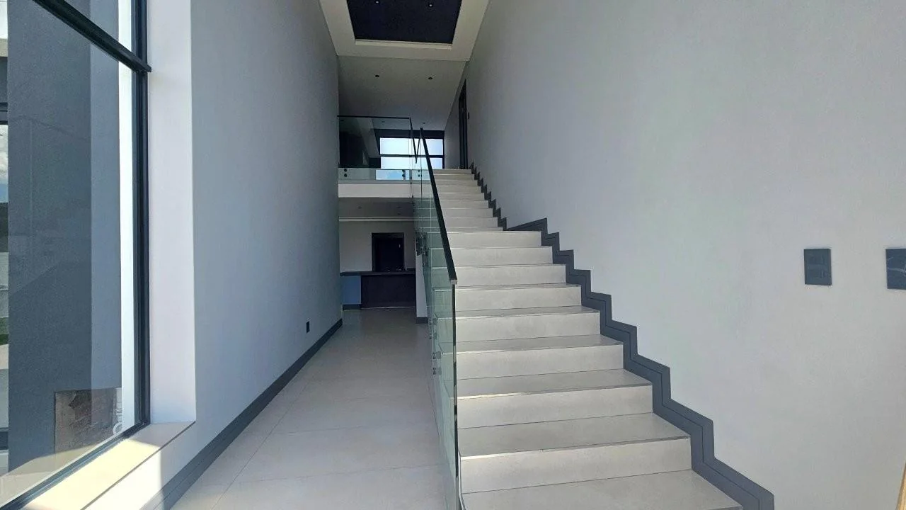 MIDSTREAM HEIGHTS !  THE  NEW LIFESTYLE ESTATE IN MIDSTREAM.