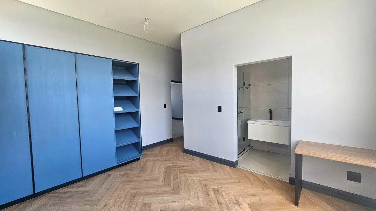 MIDSTREAM HEIGHTS !  THE  NEW LIFESTYLE ESTATE IN MIDSTREAM.