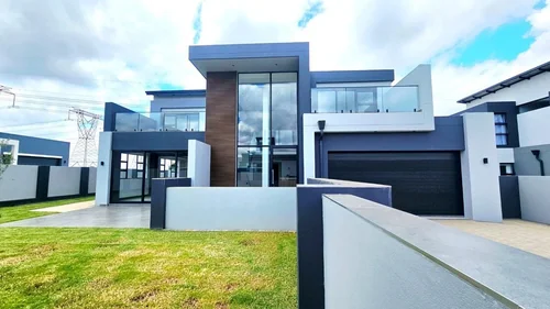 Midstream Heights, Centurion