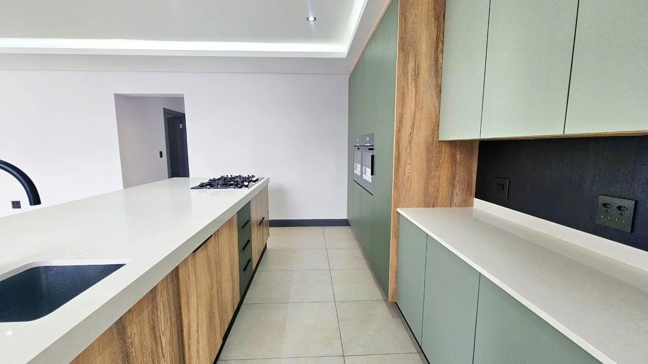 MIDSTREAM HEIGHTS !  THEMODERN,  UPMARKET LIFESTYLE ESTATE IN MIDSTREAM ESTATE.