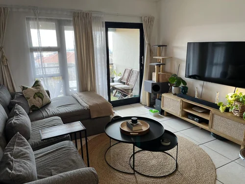 Greenstone Hill, Edenvale