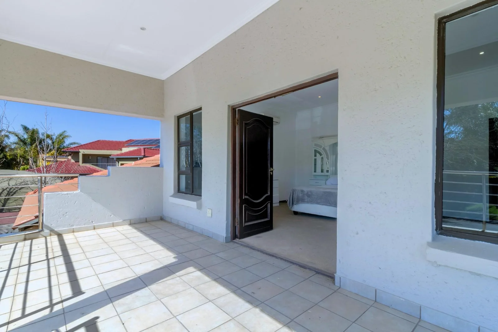 Six bedrooms, Six bathroos House for Sale in Summerset