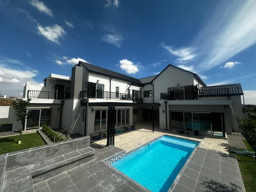 Midstream Heights, Centurion