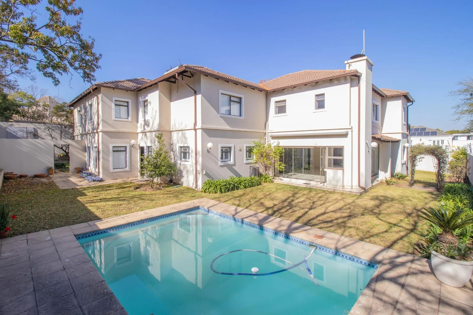 Elegant home for sale in Bryanston, Berkeley Heights Estates