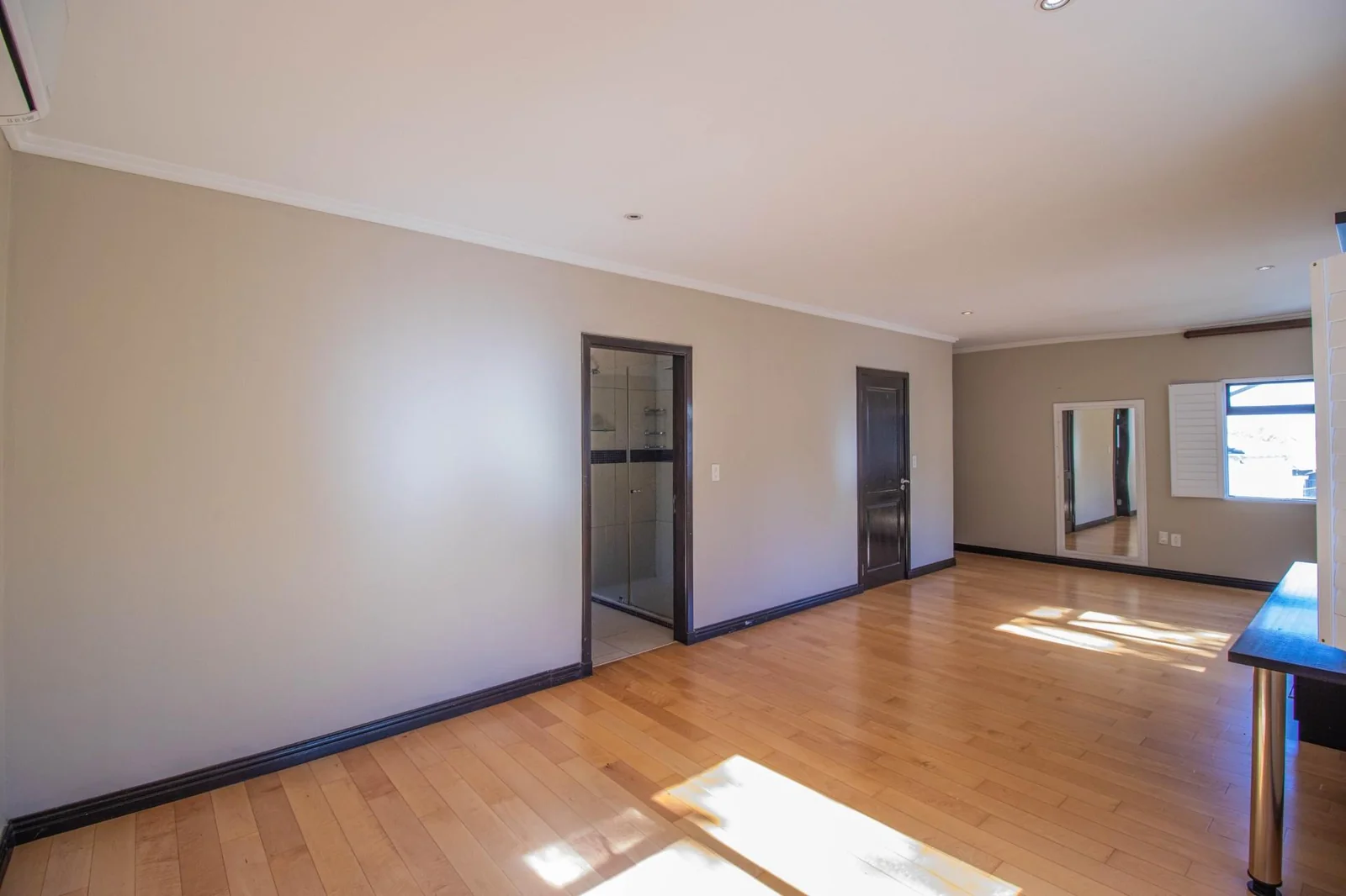 Elegant home for sale in Bryanston, Berkeley Heights Estates