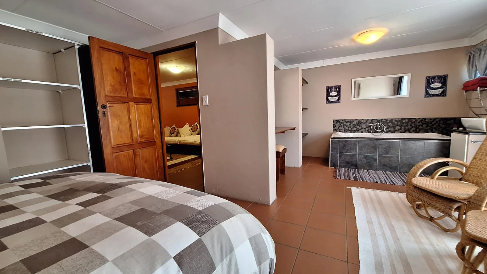 One of the most creative Homes that you have seen with Fabulous finishes and details, including a 160m² 2 Bedroom Flat, just to Wow You even Further.