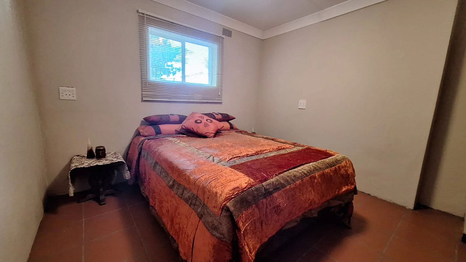 One of the most creative Homes that you have seen with Fabulous finishes and details, including a 160m² 2 Bedroom Flat, just to Wow You even Further.