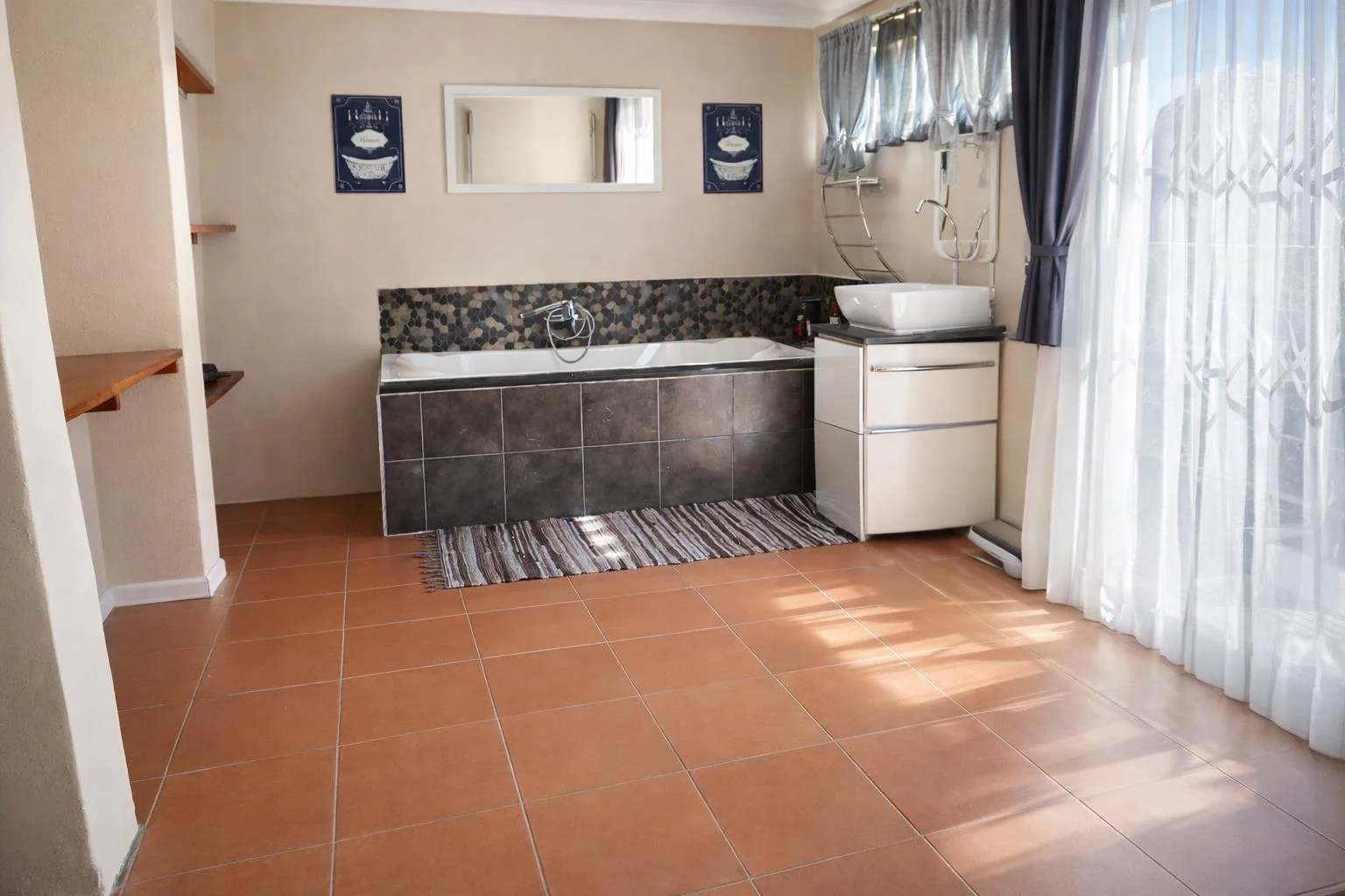 One of the most creative Homes that you have seen with Fabulous finishes and details, including a 160m² 2 Bedroom Flat, just to Wow You even Further.