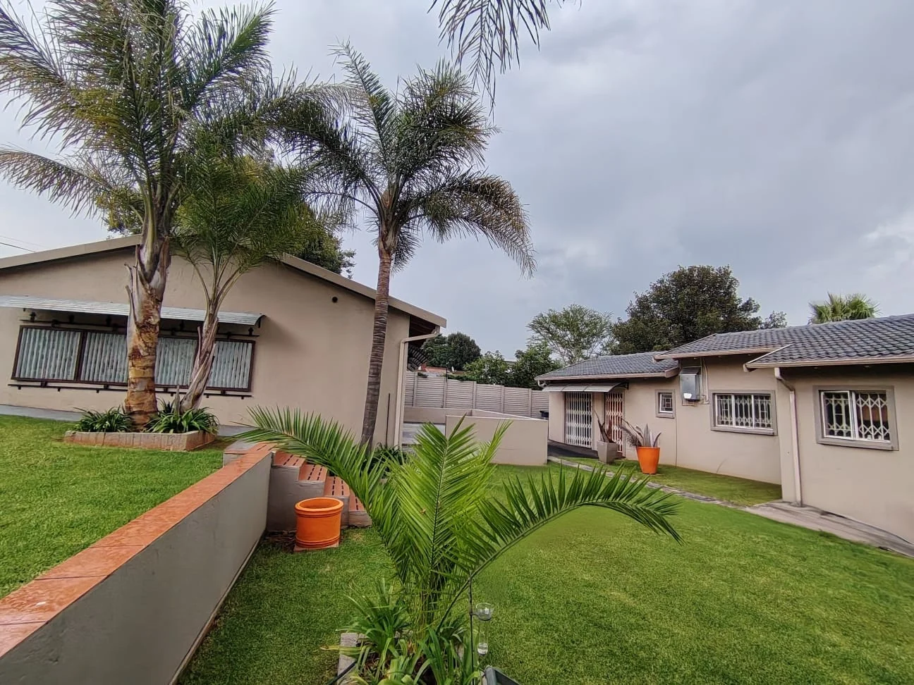 One of the most creative Homes that you have seen with Fabulous finishes and details, including a 160m² 2 Bedroom Flat, just to Wow You even Further.