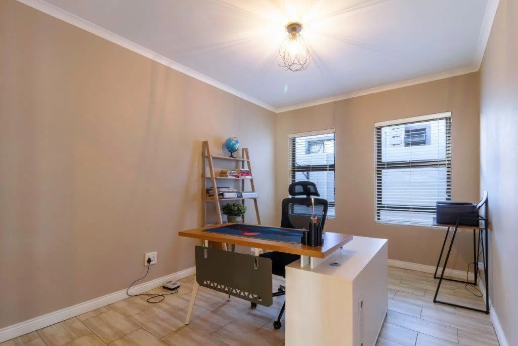 Sophisticated 4-Bedroom Modern House in Midrand Offering Secure Living and Family Luxury