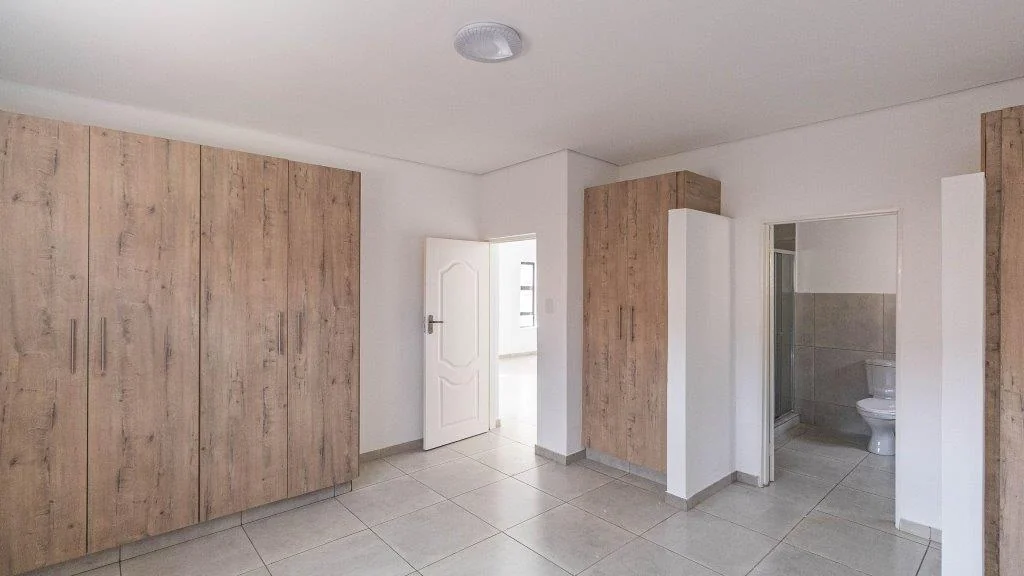 Modern 3-Bedroom Cluster Home in Bendor