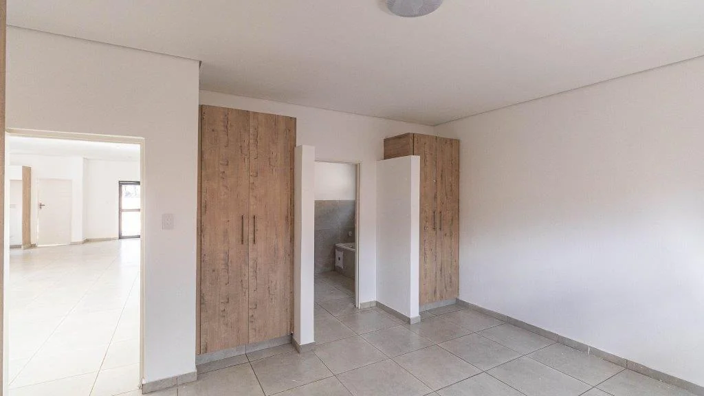 Modern 3-Bedroom Cluster Home in Bendor