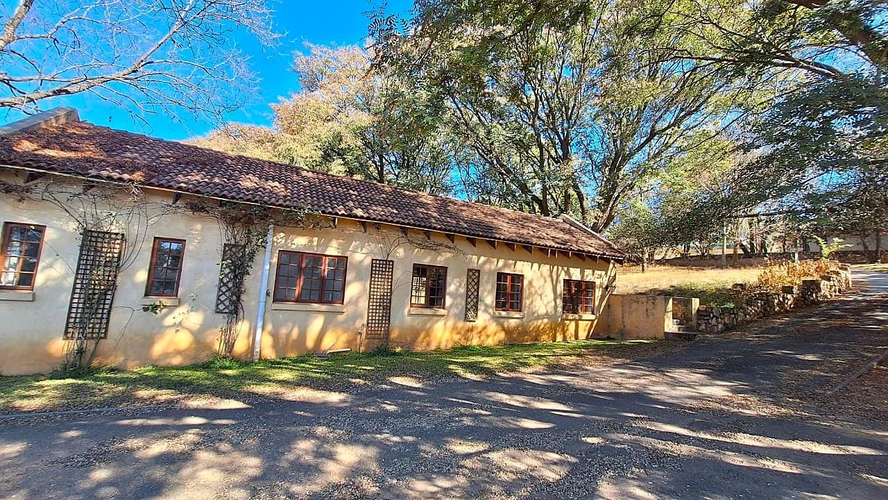 Multi-Dwelling Income Farm Oasis in Nooitgedacht – Where Potential Meets Position – Overwhelming Opportunities Await You, on this Extraordinary Farm.
