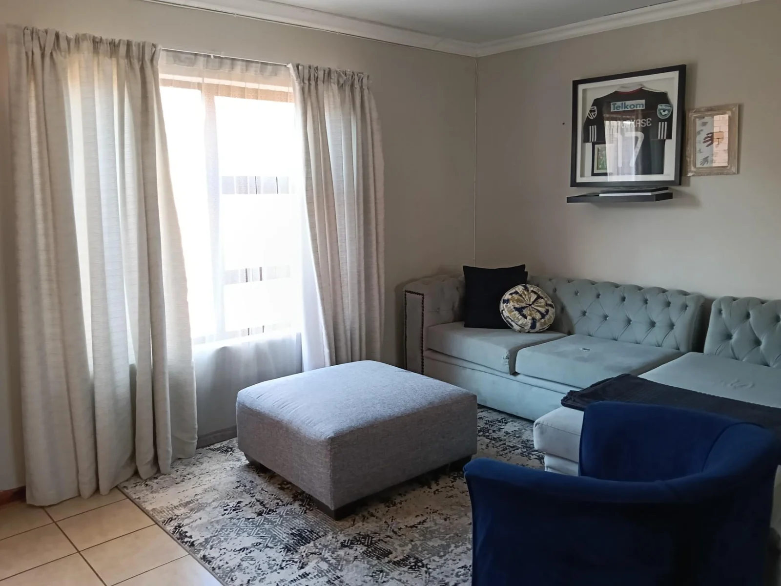 Pet-Friendly First Floor Townhouse with Garden