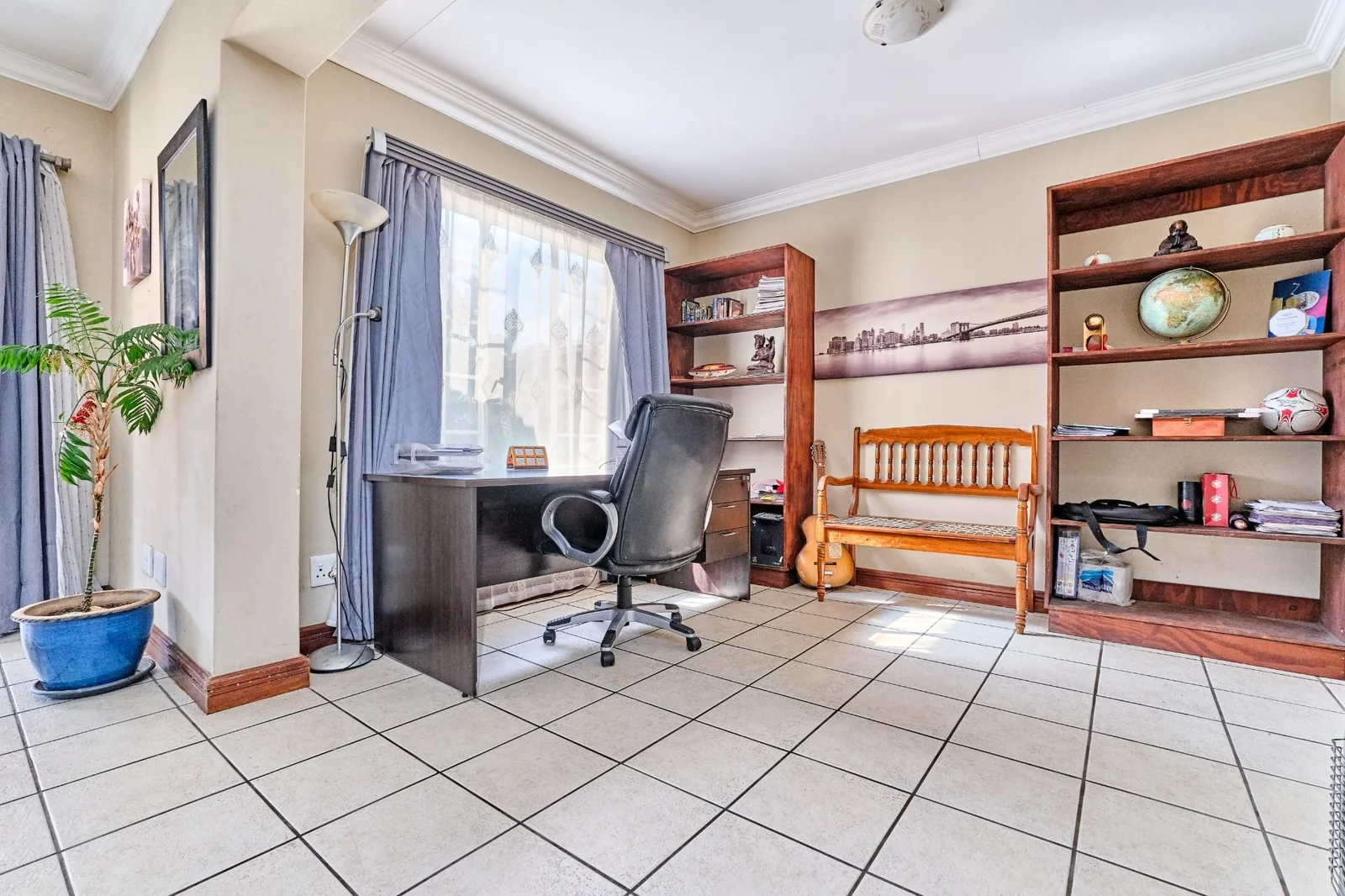 Spacious 3 Bedroom Corner Unit with Modern Features and Private Pool in Randpark Ridge