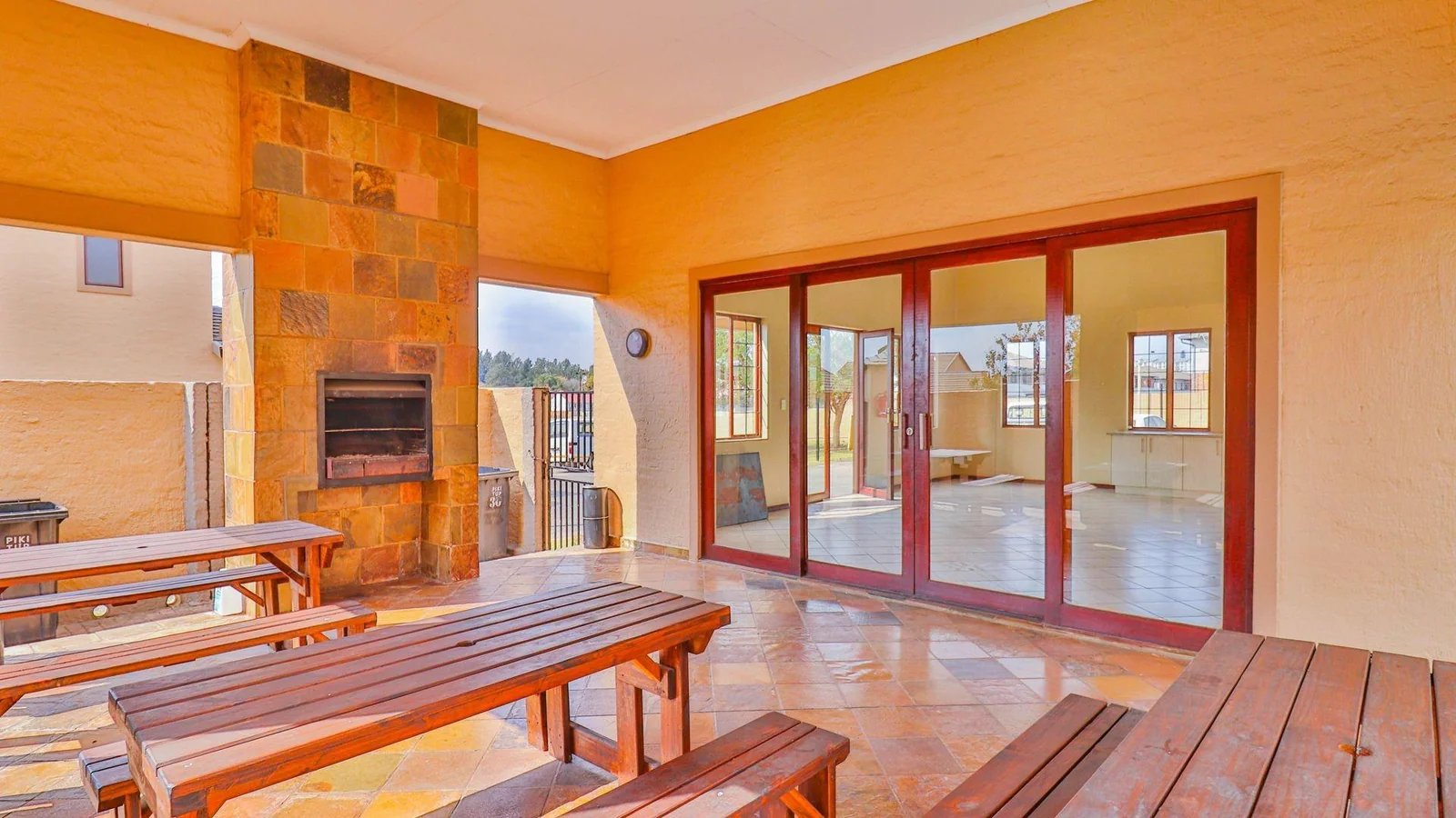 Duplex For Sale in Summerset