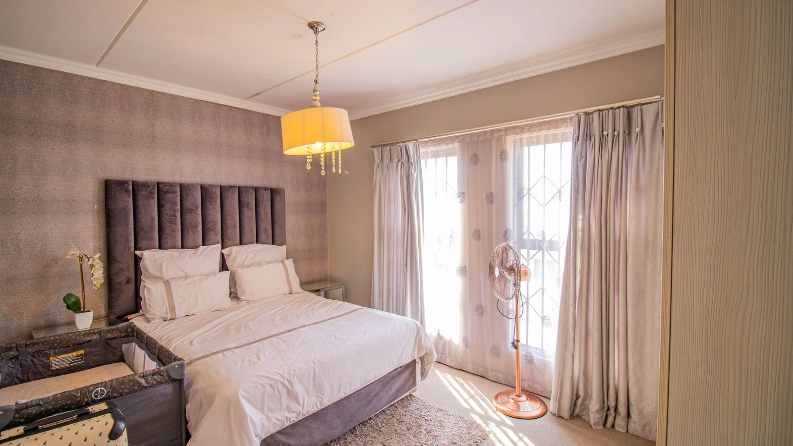 Modern Apartment for Sale in Summerset