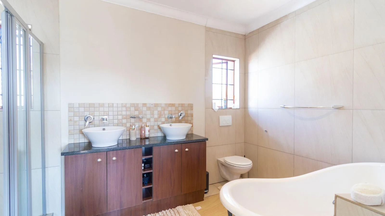 Modern 4-Bedroom Home for Sale in Summerfields Estate, Kosmosdal – The Perfect Family Upgrade