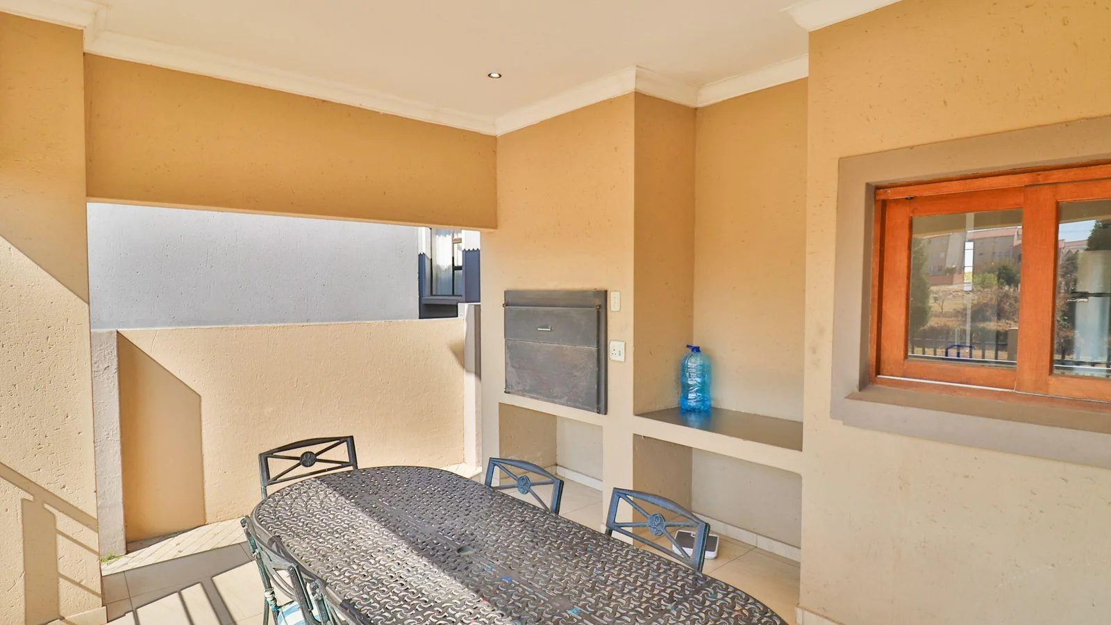 Modern 4-Bedroom Home for Sale in Summerfields Estate, Kosmosdal – The Perfect Family Upgrade