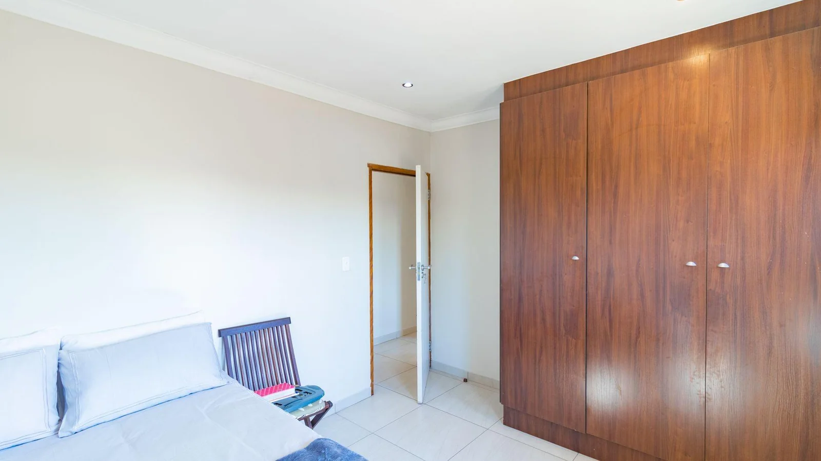 Modern 4-Bedroom Home for Sale in Summerfields Estate, Kosmosdal – The Perfect Family Upgrade