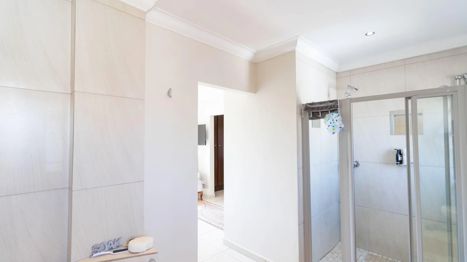 Modern 4-Bedroom Home for Sale in Summerfields Estate, Kosmosdal – The Perfect Family Upgrade