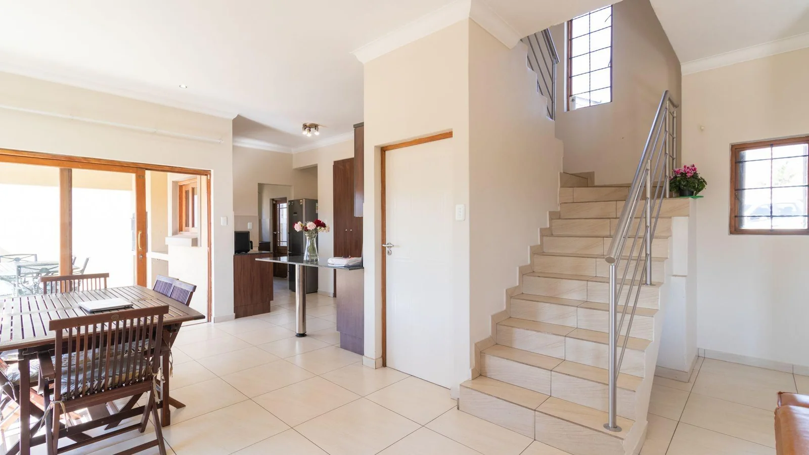 Modern 4-Bedroom Home for Sale in Summerfields Estate, Kosmosdal – The Perfect Family Upgrade