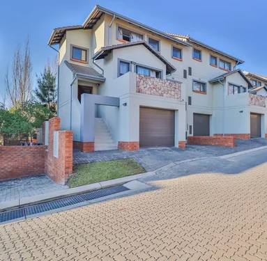 Kyalami Hills, Midrand