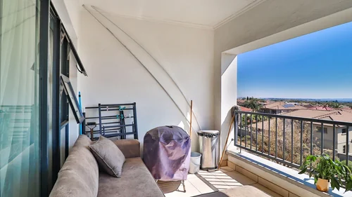 Greenstone Hill, Edenvale