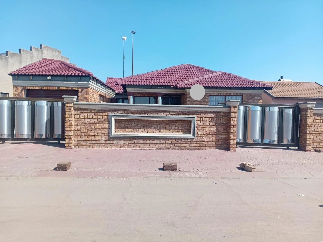 Comfortable Family Home with Extra Flatlet  - Tembisa
