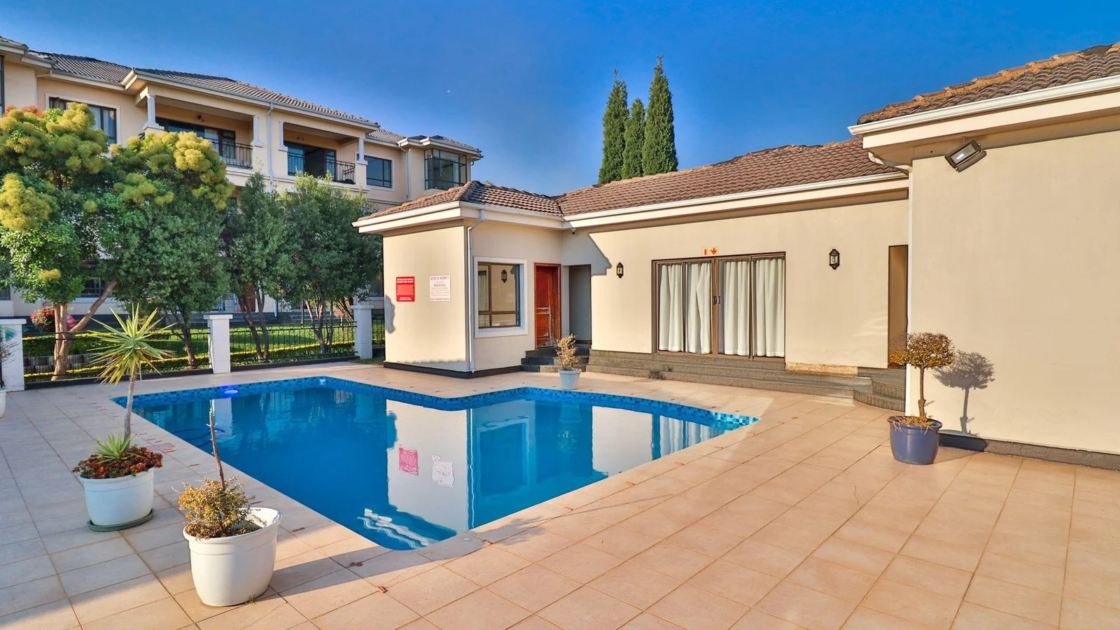 Spacious Apartment For Sale in Summerset, Midrand