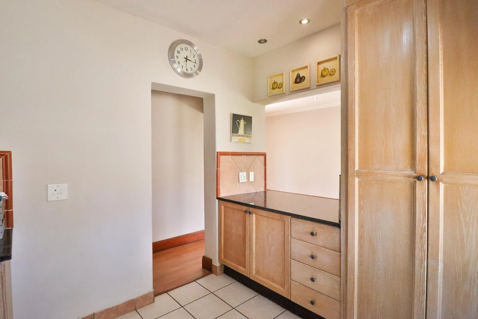 FOR THE ENTERTAINER ..... IT'S ALL HERE!