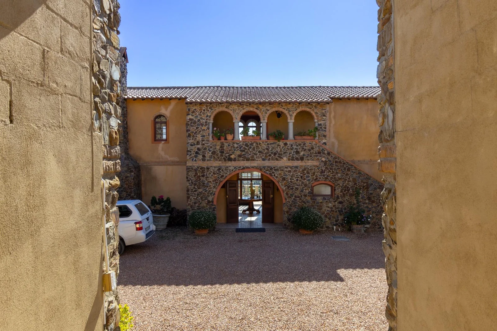 A TASTE OF TUSCANY IN STELLENBOSCH