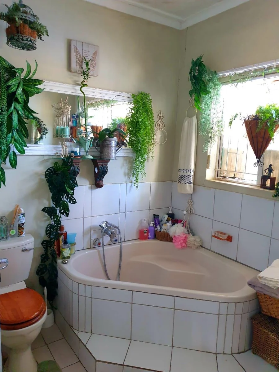 Off - grid Smallholding for sale