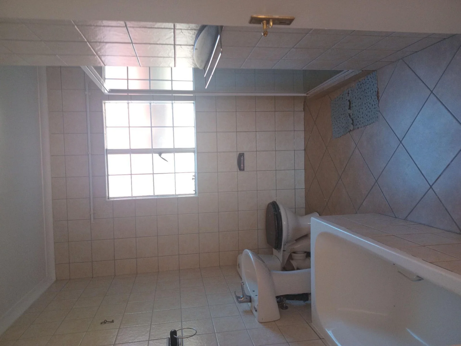 3 Bedroom Family House