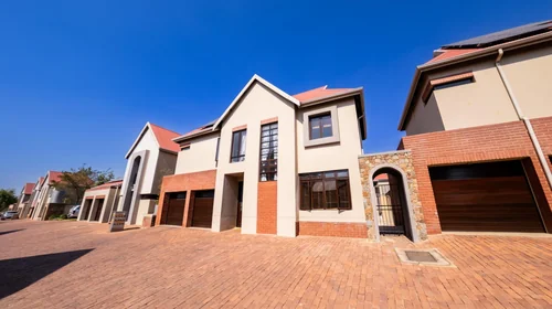 Heritage Hill, Centurion