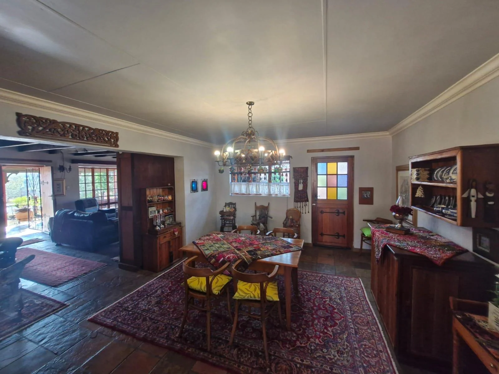 Character filled home with scenic Kloof views in La Provance