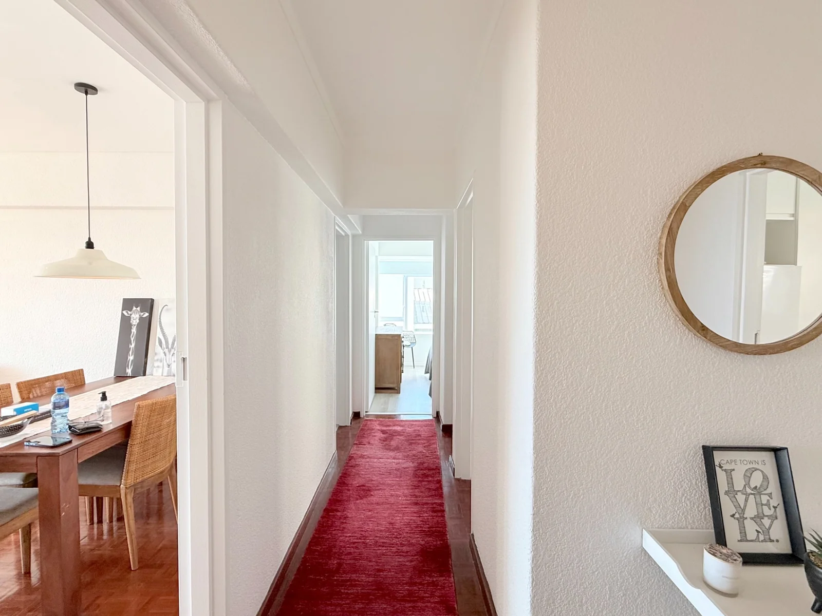 Sunny and spacious 2 bed with views in prime location.