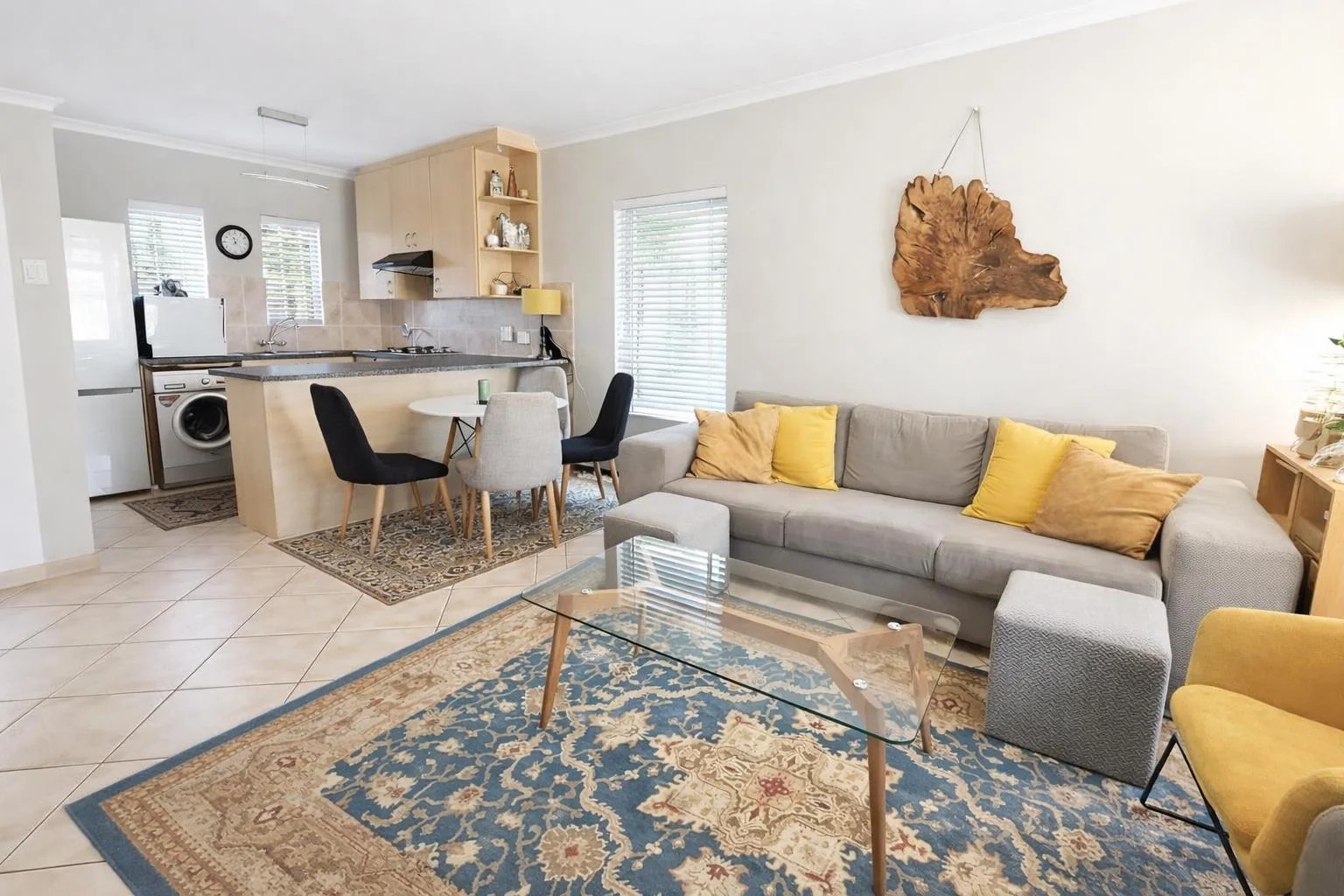 On Show 18th April from 11am - 13h00 :<br/>Modern Double-Storey Family Home with Solar, Water Tanks and Beautiful Garden.