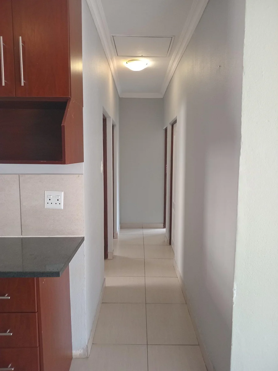 A  decent 3 bed 2 bath family house