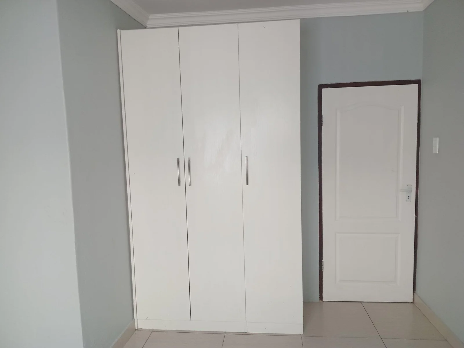 A  decent 3 bed 2 bath family house