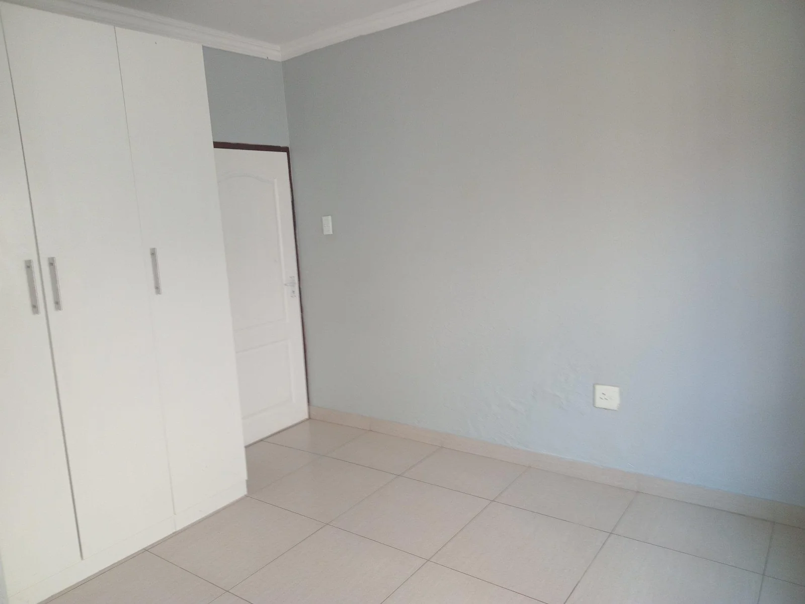 A  decent 3 bed 2 bath family house