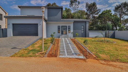 Blue Hills AH, Midrand