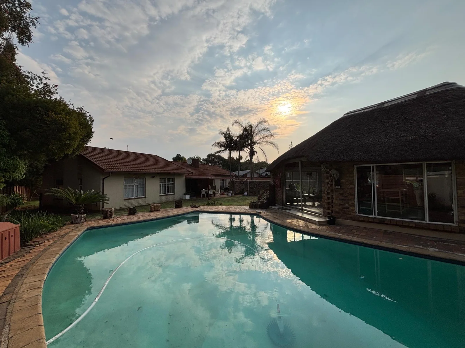 NEW LISTING ...... HOUSE WITH FLAT AND BOREHOLE!