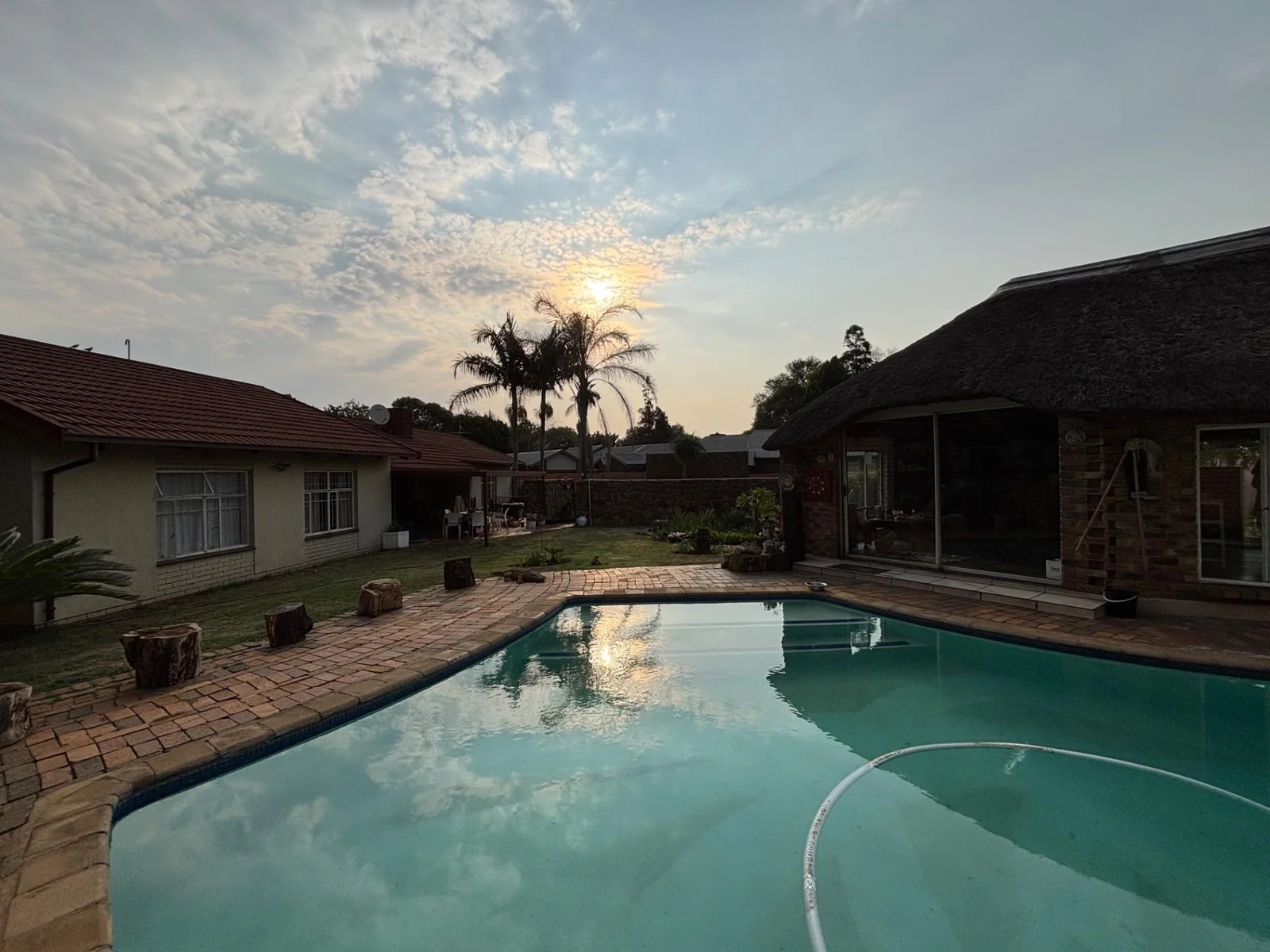 NEW LISTING ...... HOUSE WITH FLAT AND BOREHOLE!